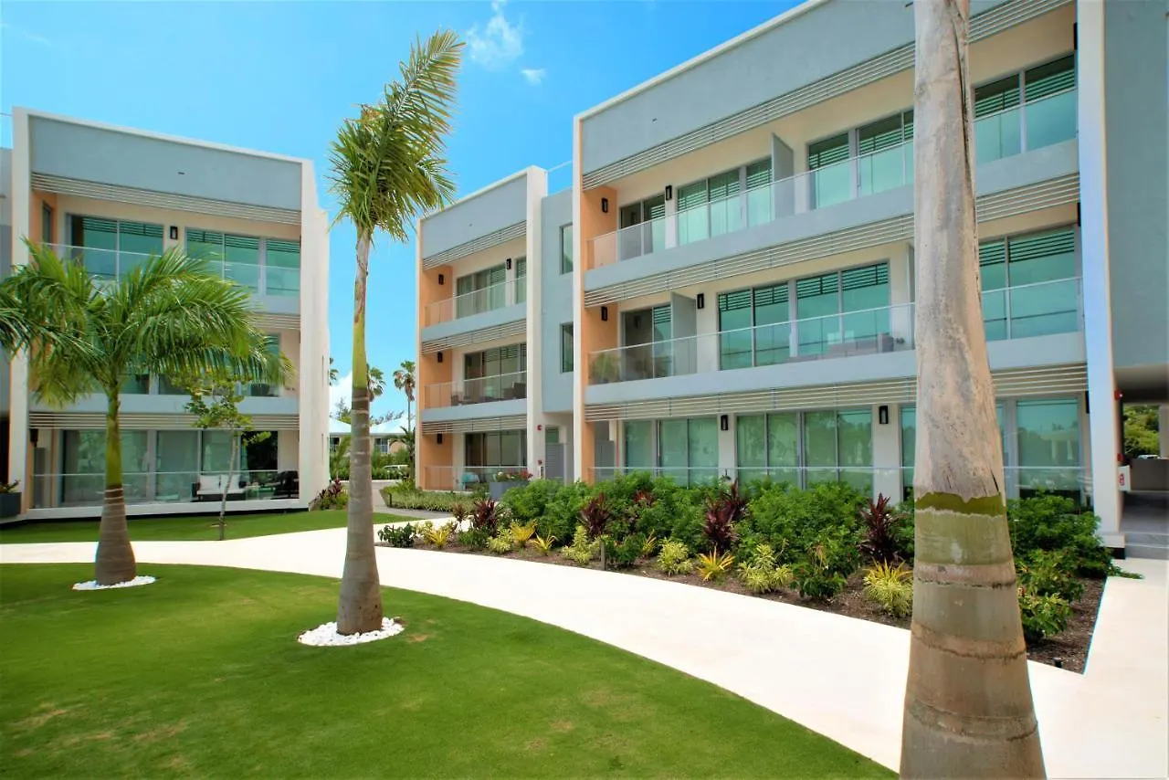 Cayman Luxury Rentals At One Canal Point George Town Villa