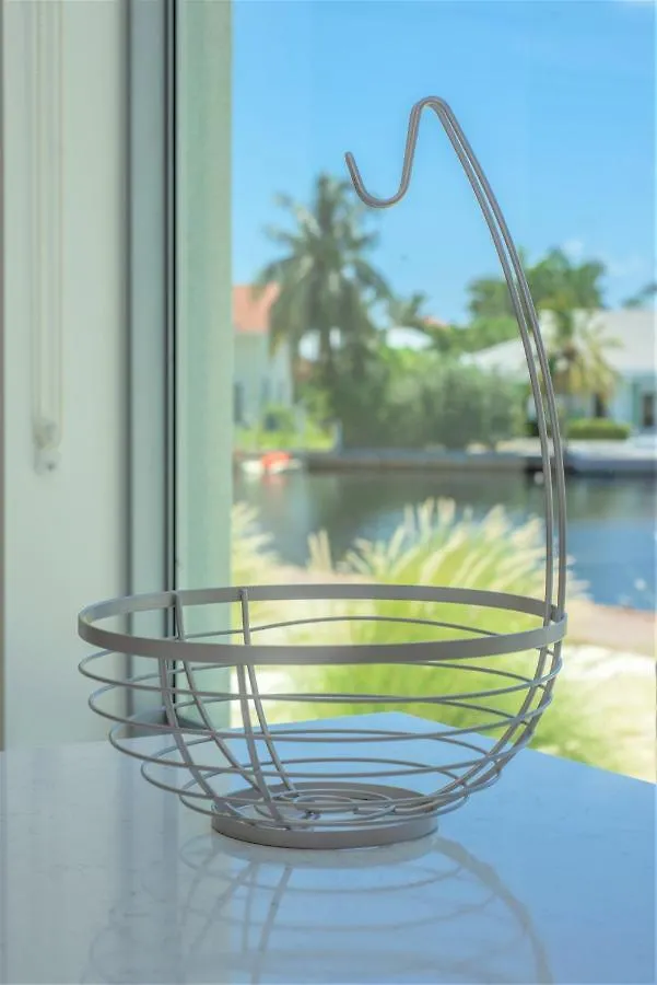 Cayman Luxury Rentals At One Canal Point George Town 0*,  Caymanöarna