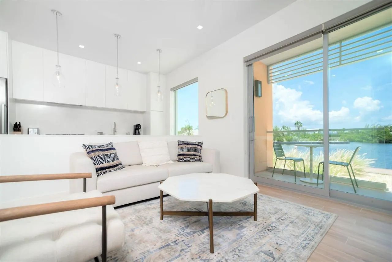 Cayman Luxury Rentals At One Canal Point George Town