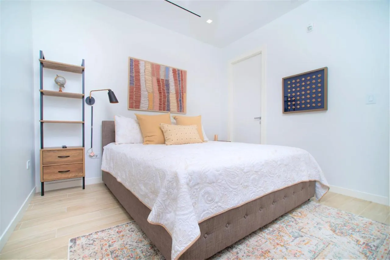 Cayman Luxury Rentals At One Canal Point George Town Villa