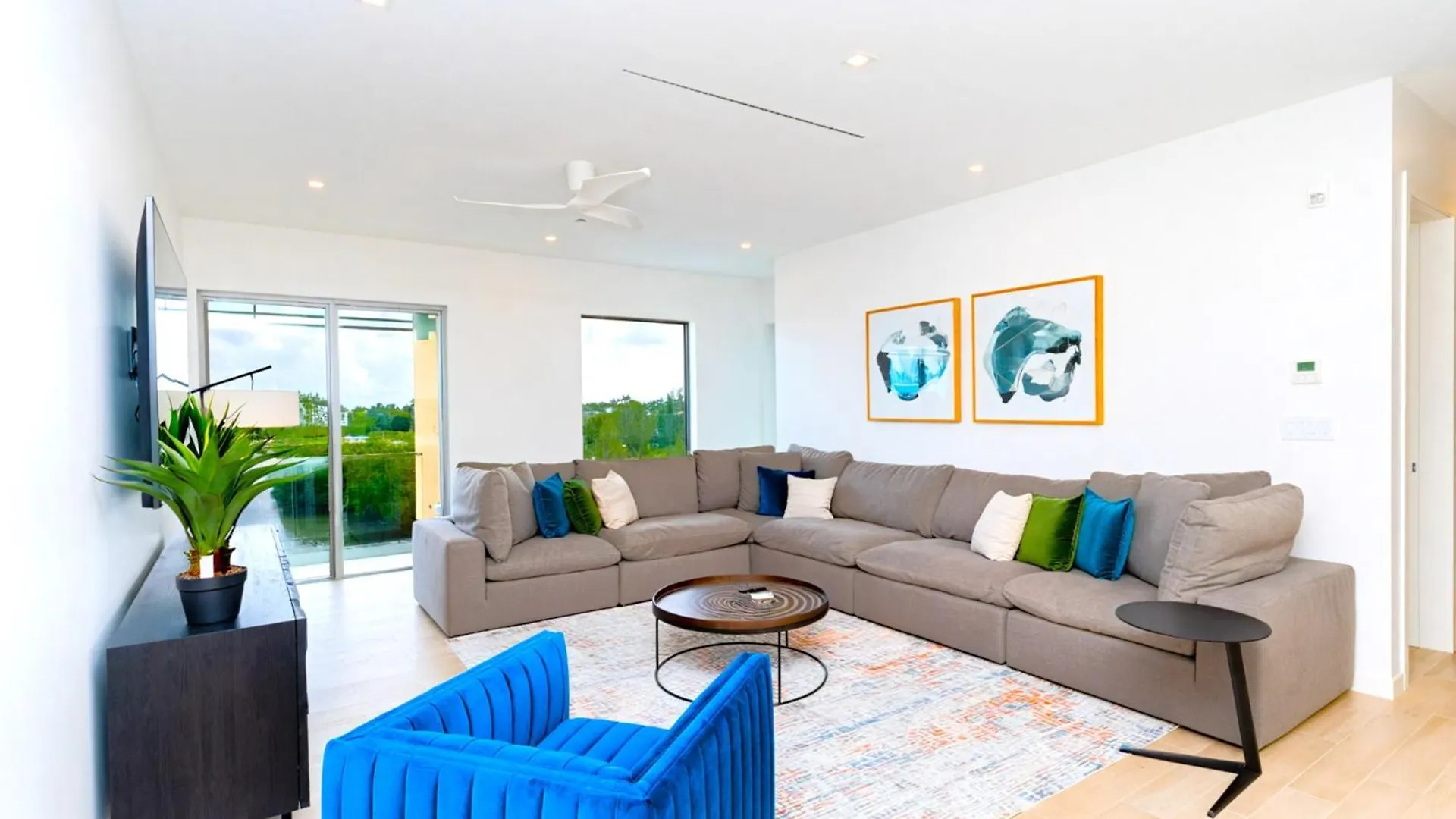 Villa Cayman Luxury Rentals At One Canal Point George Town Caymanöarna