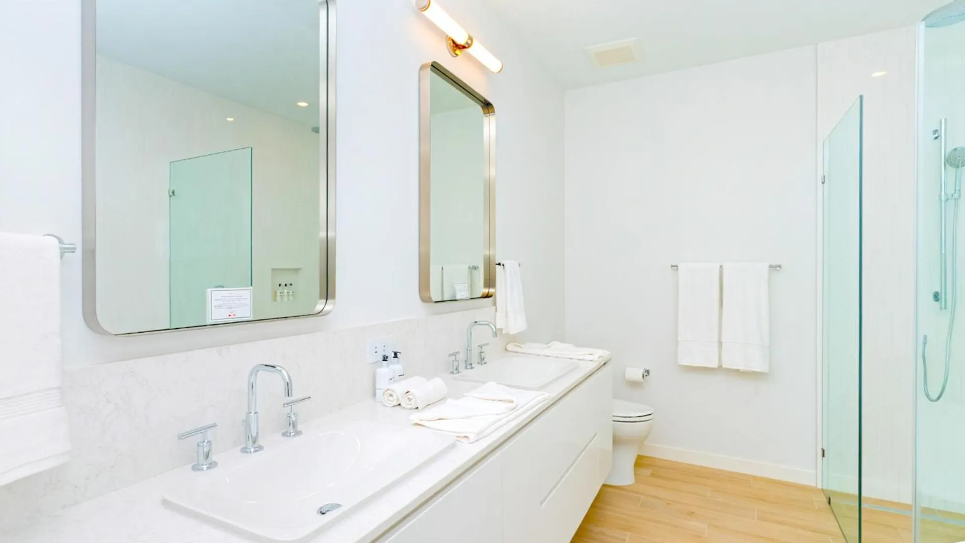 Cayman Luxury Rentals At One Canal Point George Town Villa